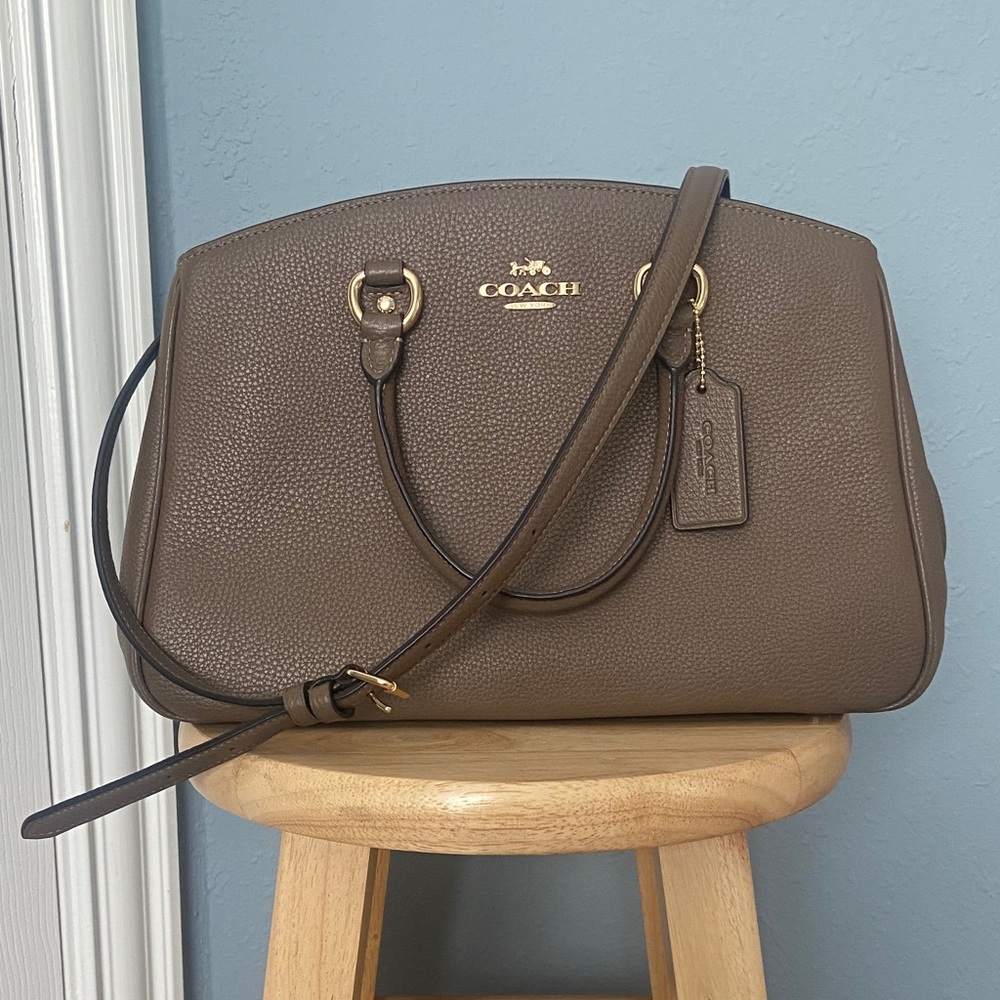 Elegant Structured Coach Purse